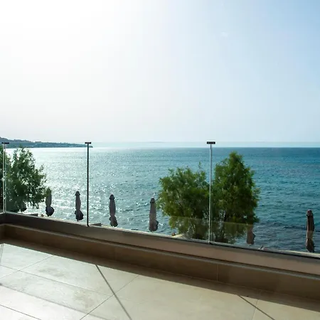 Апартаменты Urban Luxury Sea View Since 2009
