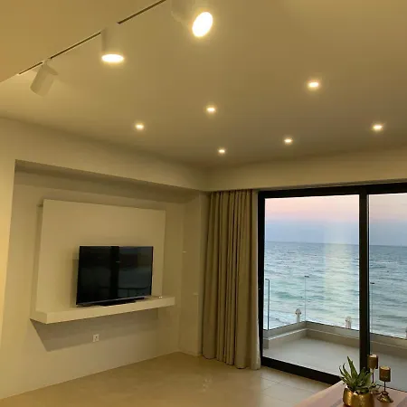 Urban Luxury Sea View Since 2009 Апартаменты